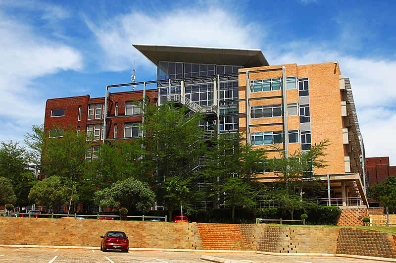 Phokeng civic centre [photo]